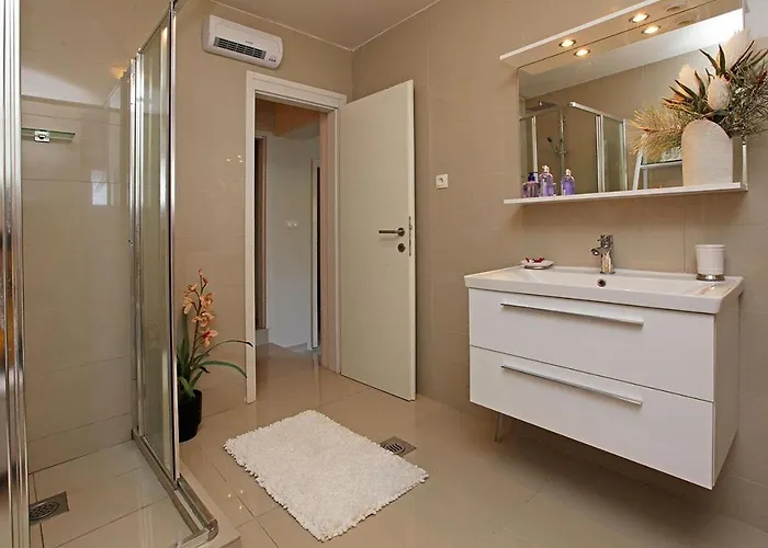 Paradise * Prigradica